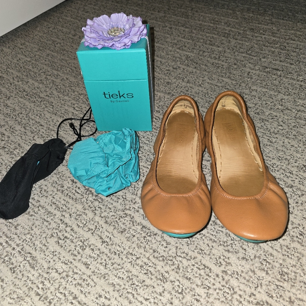 Tieks, Size 9, Chestnut